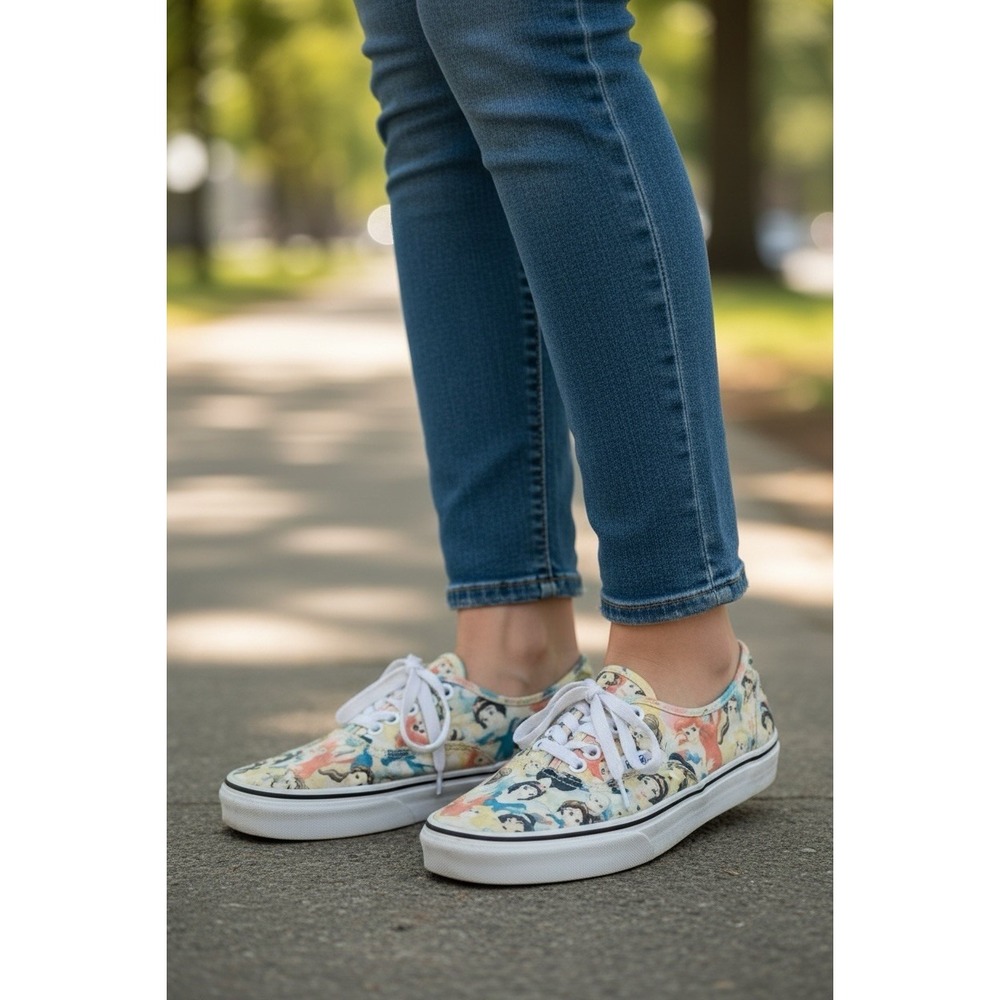 Vans Women's Disney Princesses‎ Size 6.5 Preowned Limited Edition